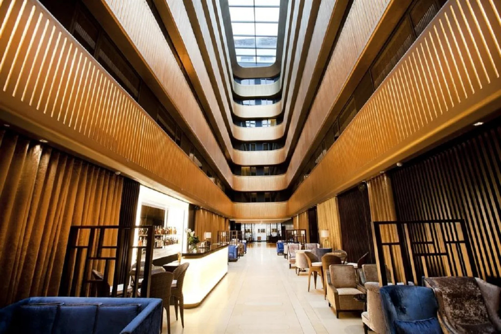 Dorsett Shepherds Bush London