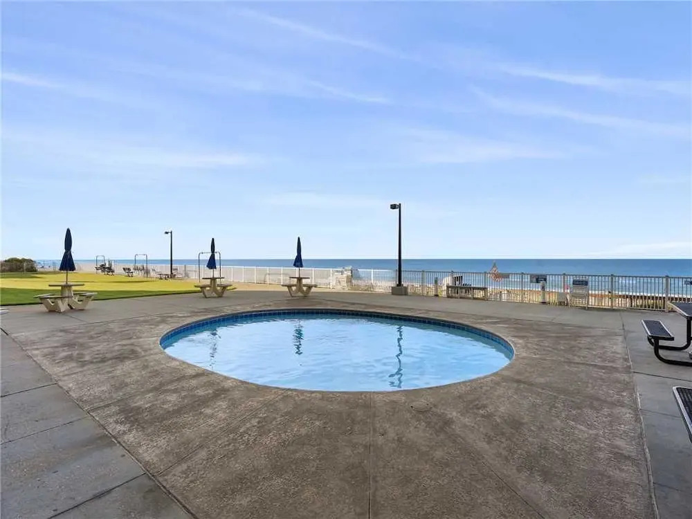 Regency Towers 1314 - Two Bedroom Condo