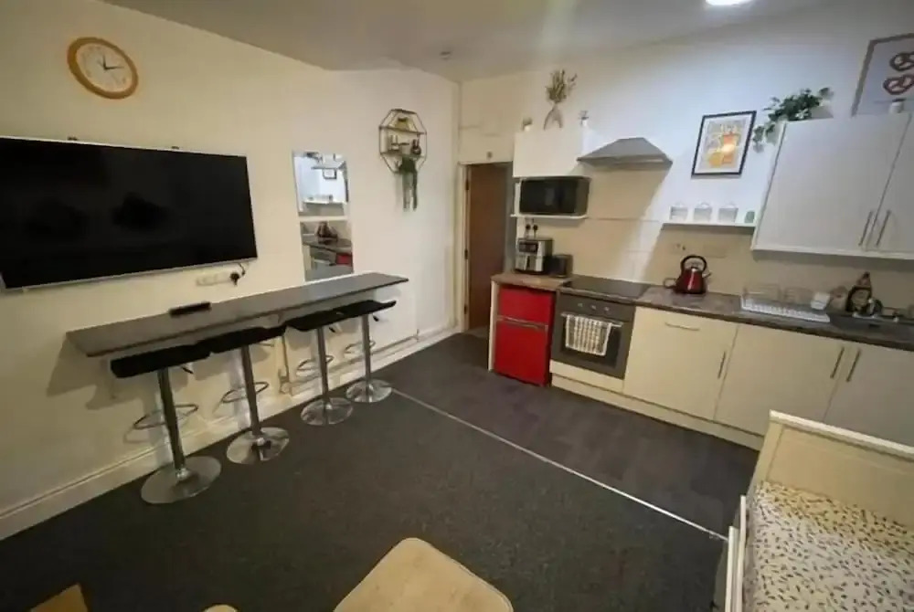 Backpackers Blackpool Hotel & Suites