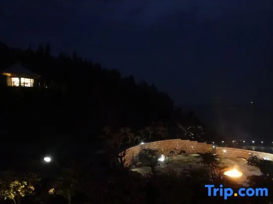 Igloo (dongshan) Luxury Resort