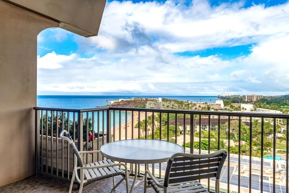 K B M Resorts- Wh1-1218 Stunning Studio, Whale Watching, big Ocean Views, Steps to Beach!