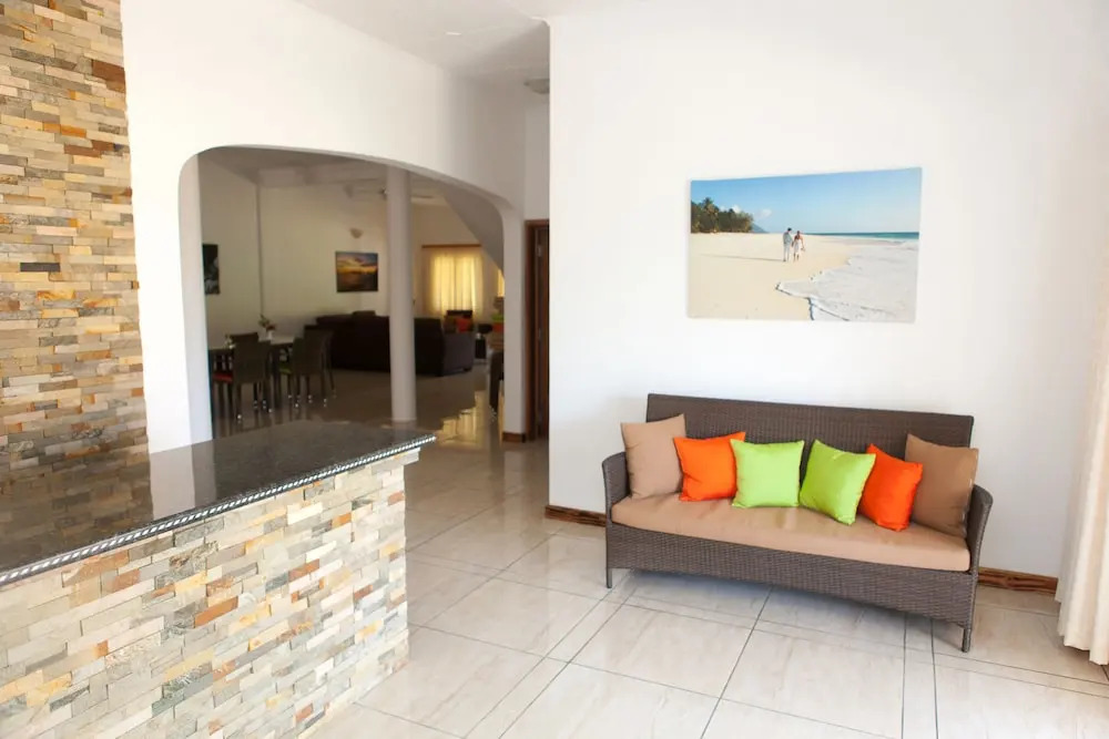 Grann Kaz Guest House
