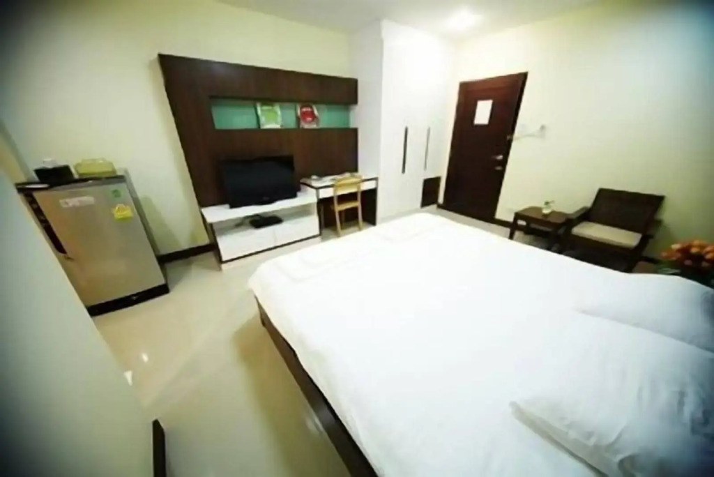 Central Place Serviced Apartment