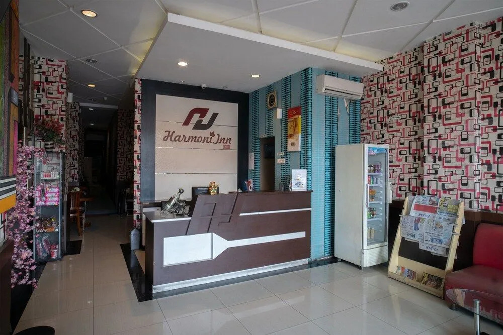 OYO 1702 Harmoni Inn Makassar
