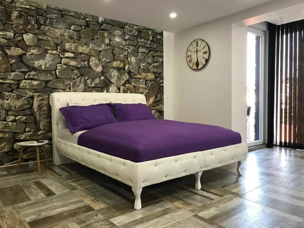 Apartment Ajla