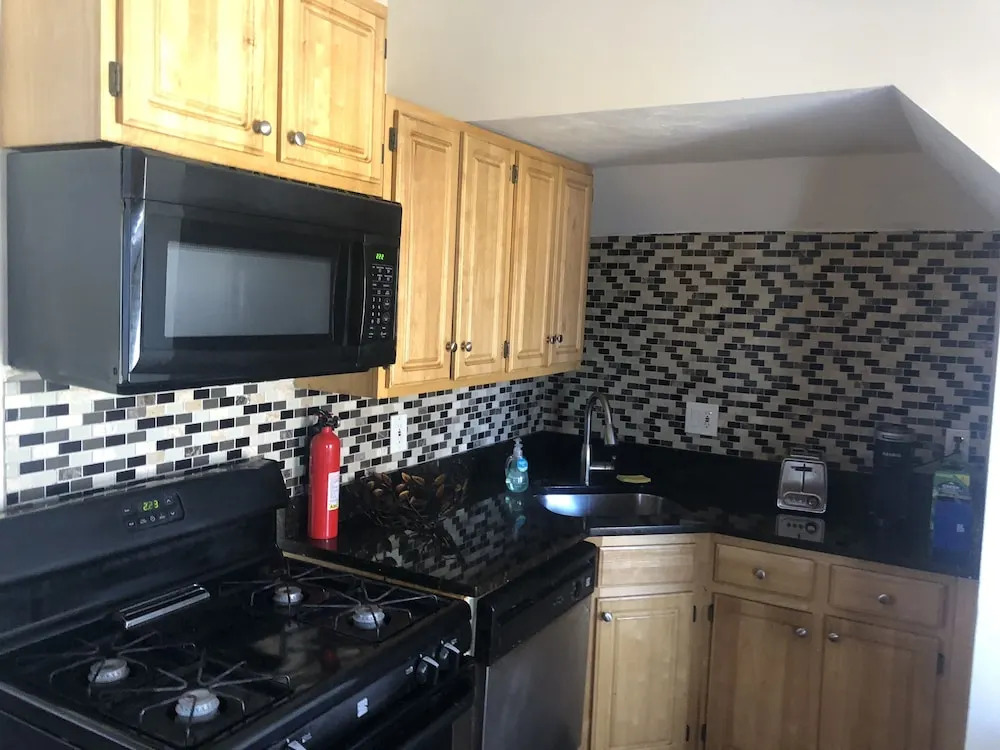 Pasadena B&B