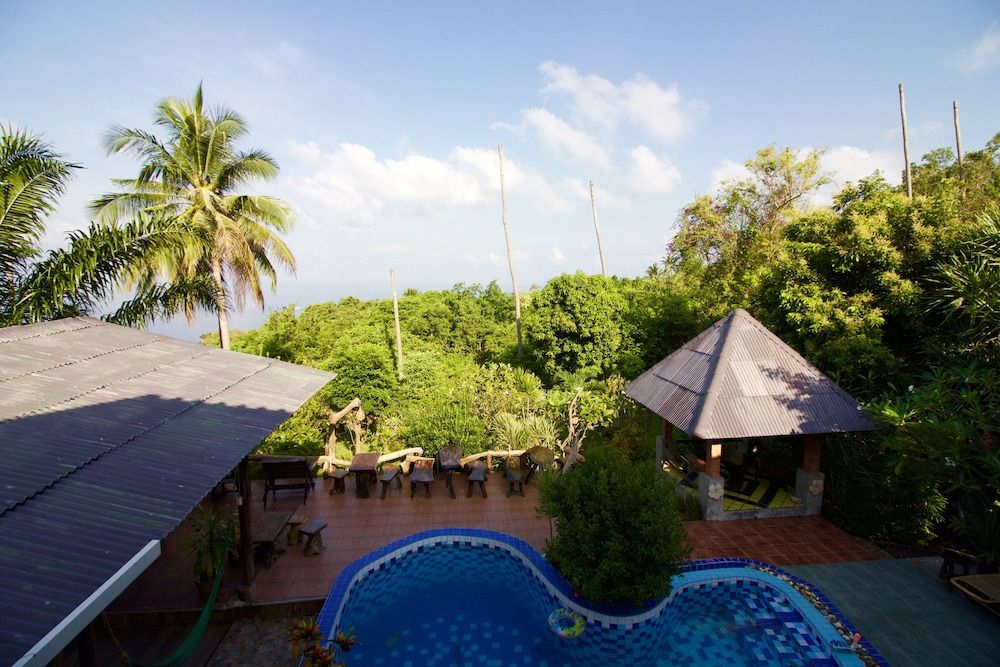 Sairee View Resort