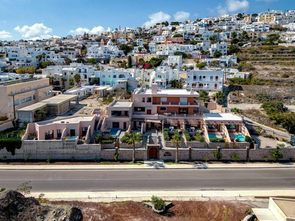 Perla Nera Suites