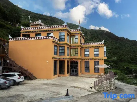 Hilmorinka Homestay
