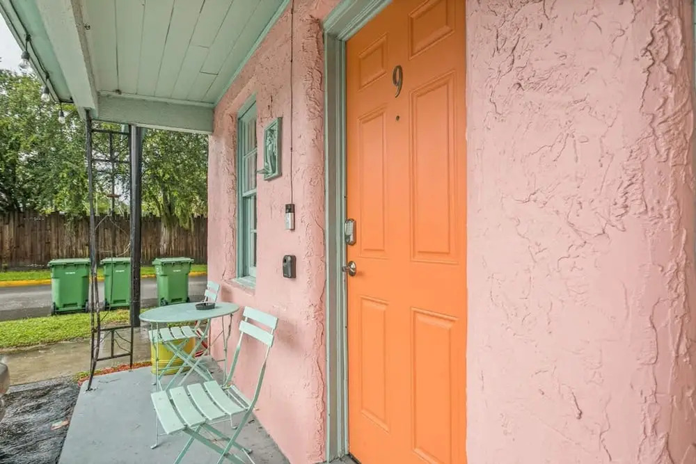 Travel Back to the 50s- Renovated Motel Gem