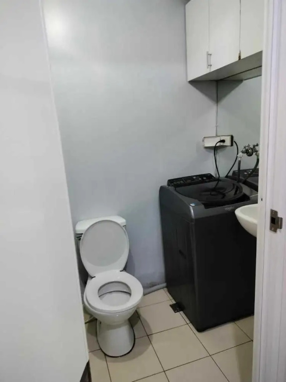 Cozy Studio Unit in Quezon City With Private Pool and City Views