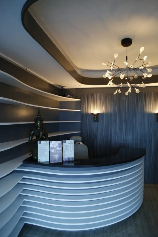 Villa Caceres Hotel