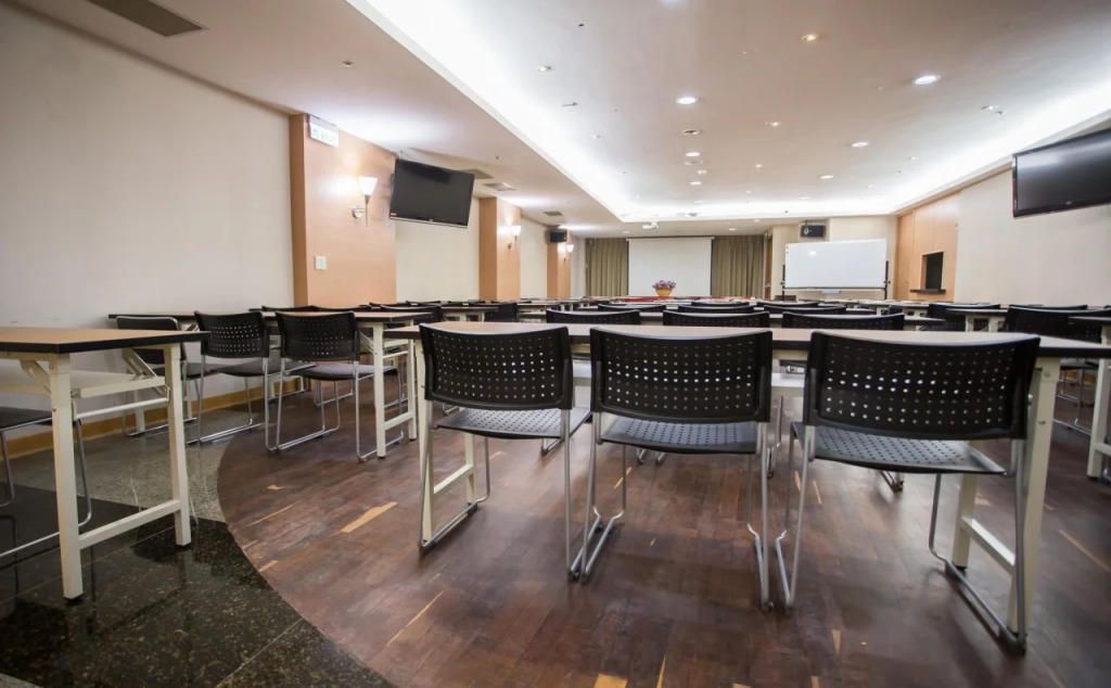 Mercury Hotel Taichung
