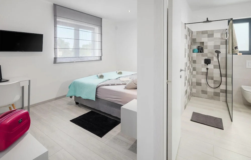Beautiful Home In Rebici With Sauna