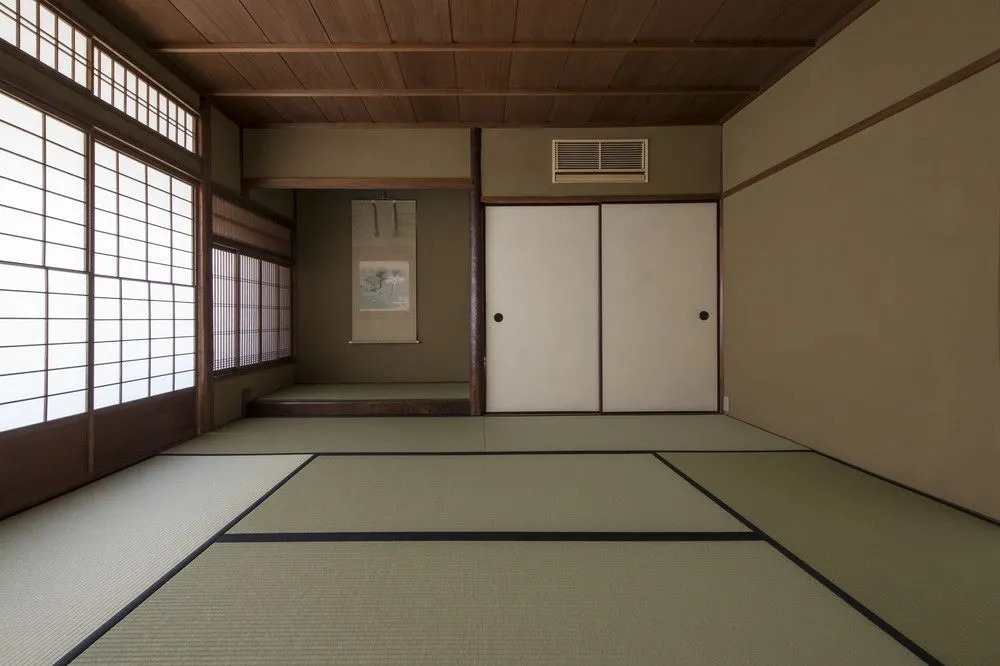 Gion Komatsu