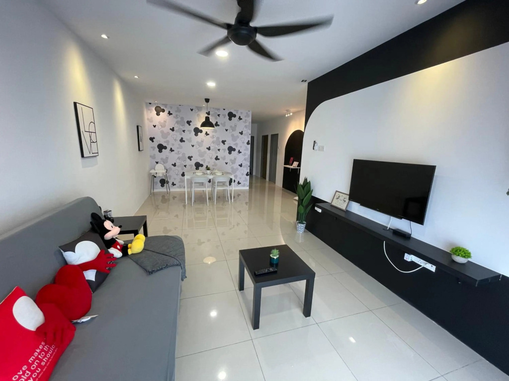 Ipoh Waterpark Homestay 7-12pax 3 Or 4Bedrooms Pool or City View with 2parking
