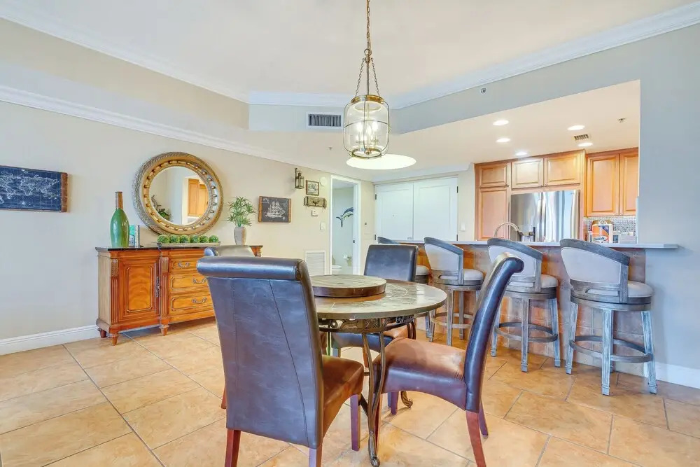 Pensacola Beach Retreat w/ Direct Beach Access!