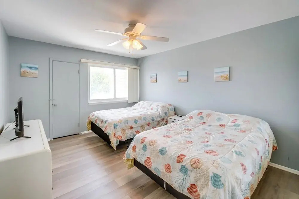 Walk to Brigantine Beach: Condo w/ Furnished Patio