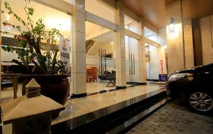 Sapphire Home Hotel