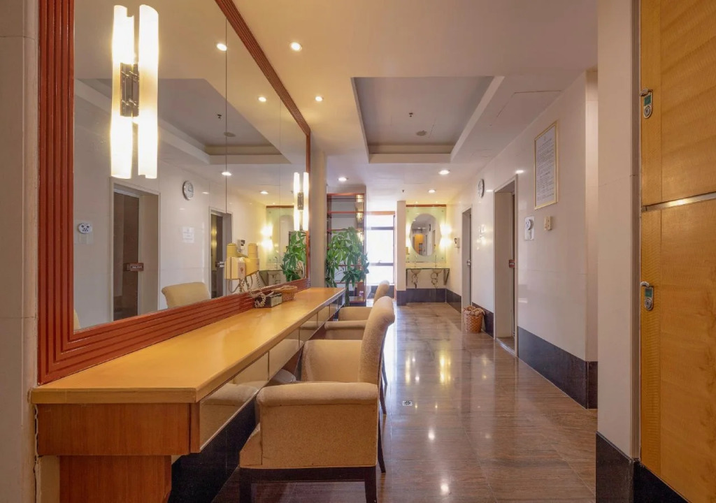 Dalian Asia Pacific Service Apartment