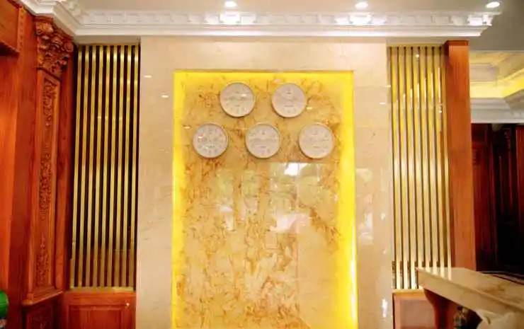 Khách sạn Le Royal