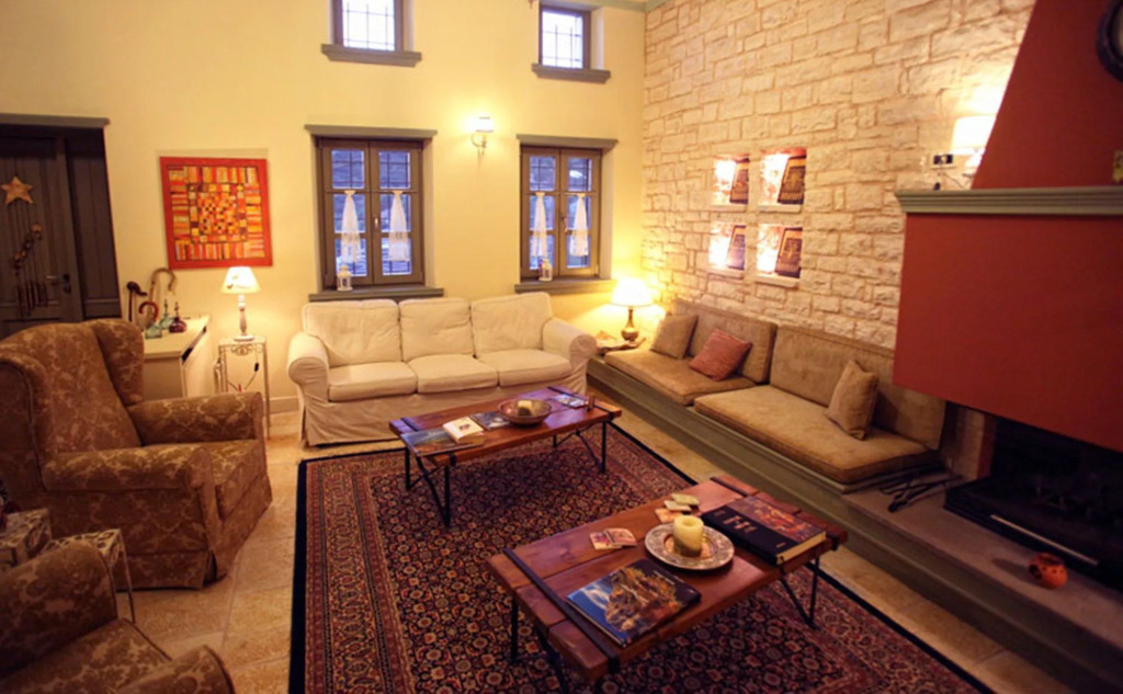 Pirrion Wellness Boutique Hotel
