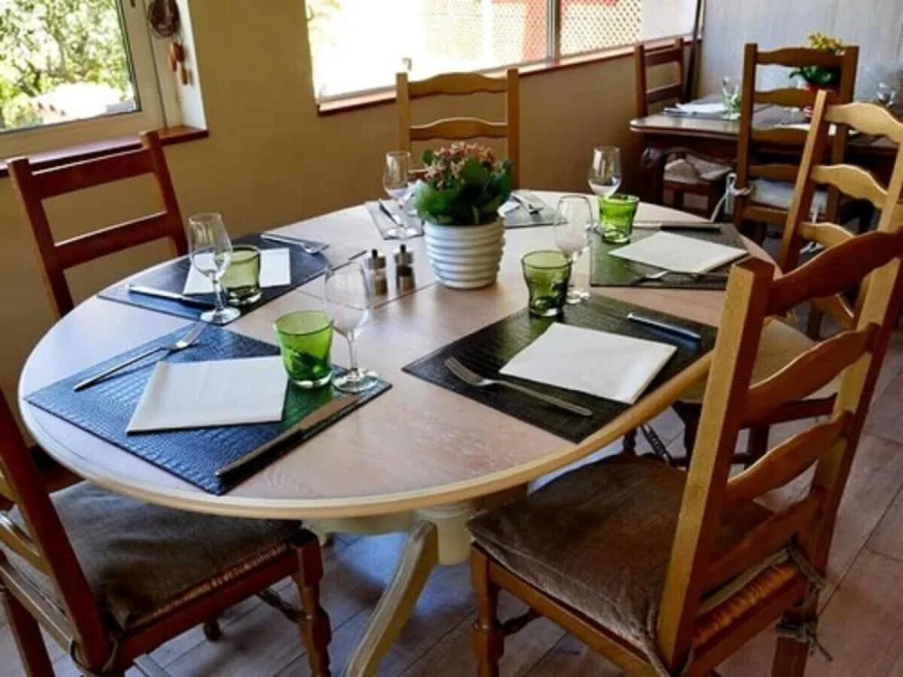 Logis Hotel Restaurant Le Grand Puech