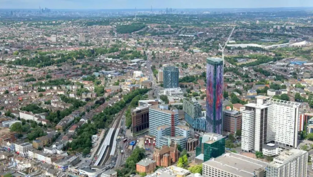 23 Floor Studio for Work 1gb Wifi (Adults Only)