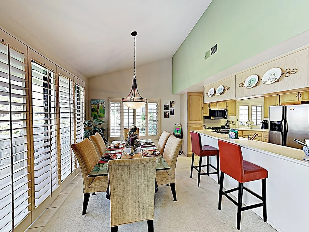 New Listing! All-suite Pga West Townhome W/ Pool 2 Bedroom Condo