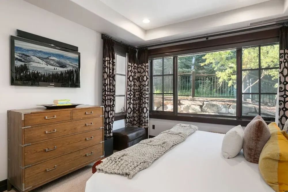 208 - Three Bedroom Condo Flagstaff by Deer Valley Resort