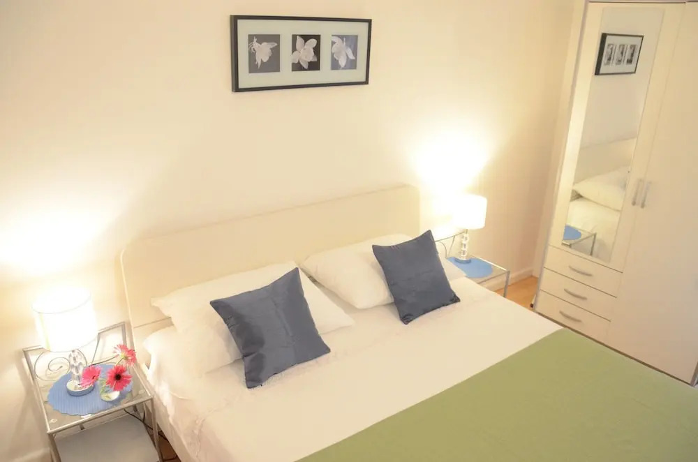 Vana Apartments Split