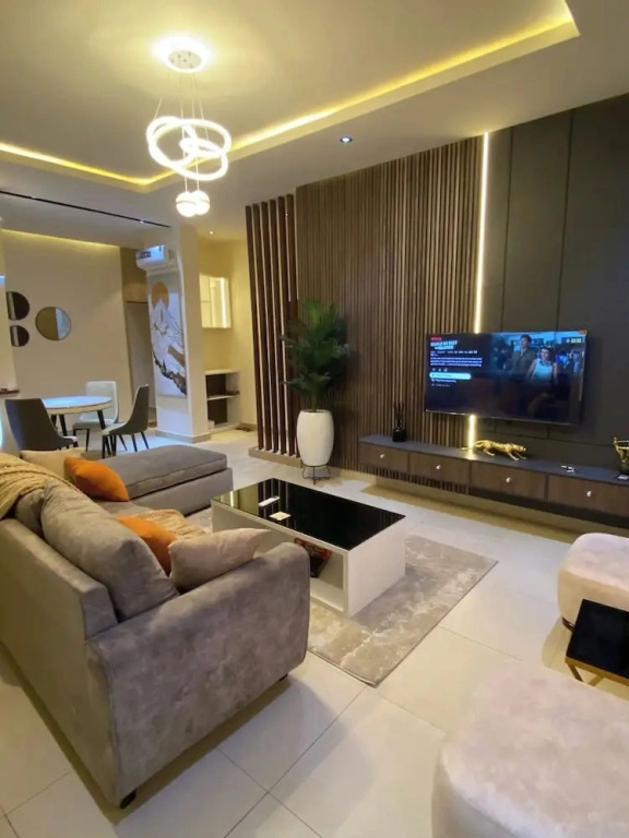 Wood & Cleaver Apartment