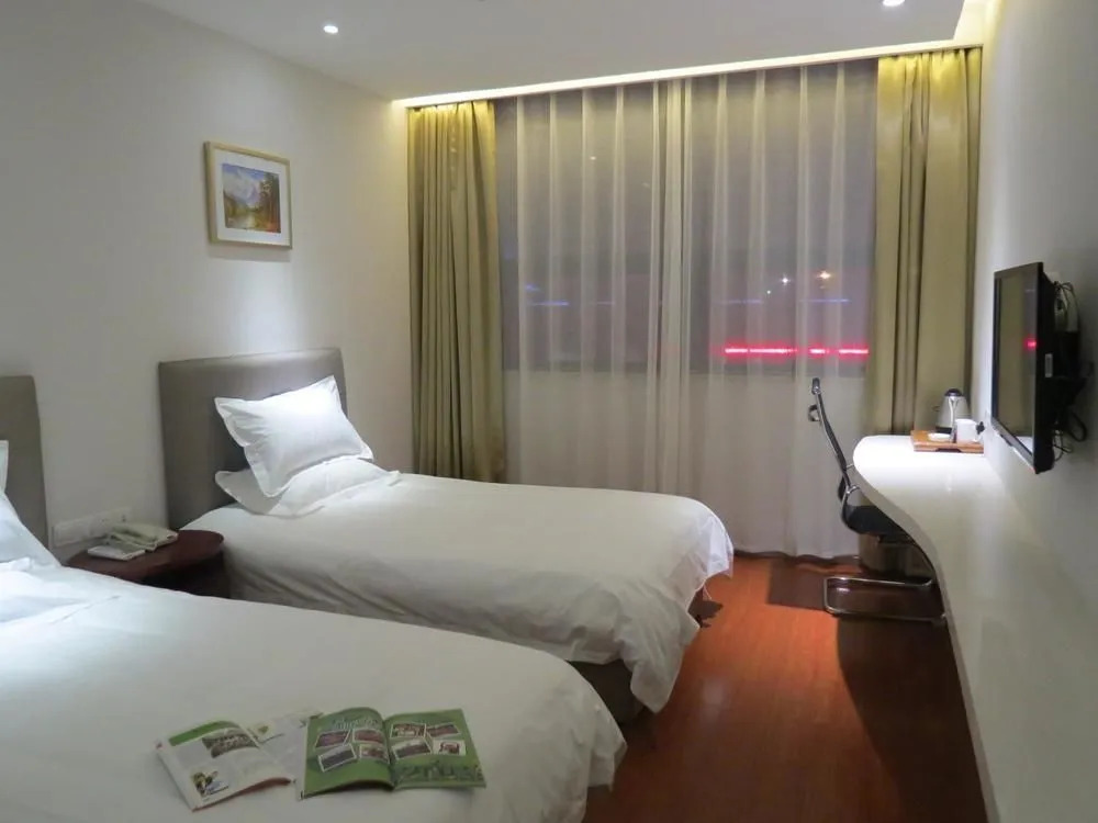 Yiting Si ji Hotel Nantong Gongnong North Road