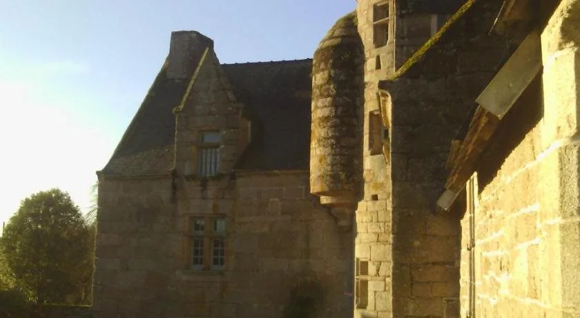 Manoir de Kerguéréon