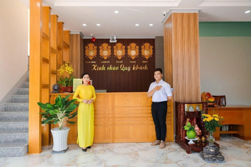 Khách Sạn Phương Khuê