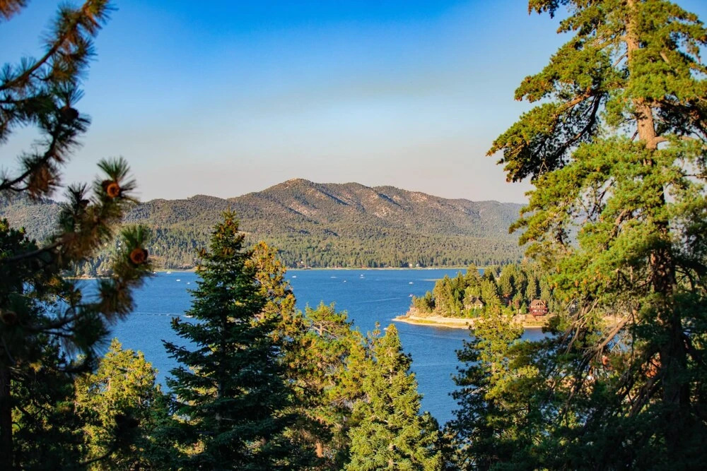 Menlo Manor #2046 by Big Bear Vacations