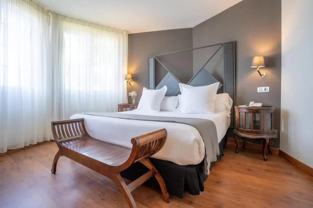 Hotel Torres de Somo