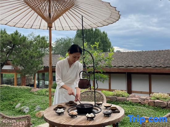 Wangwu Mountain Xixiling Youxiang Village