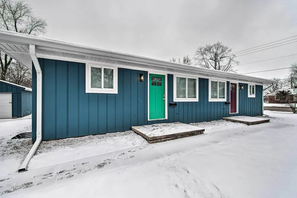 Ideally Located House - 9 Mi From Route 66