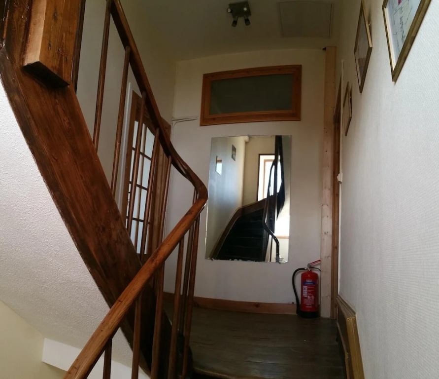 Apartment With 2 Bedrooms in Jumilhac-le-grand, With Wonderful City View, Enclosed Garden and Wifi