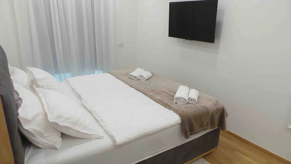 Apartment Borovje-river View 4 Stars