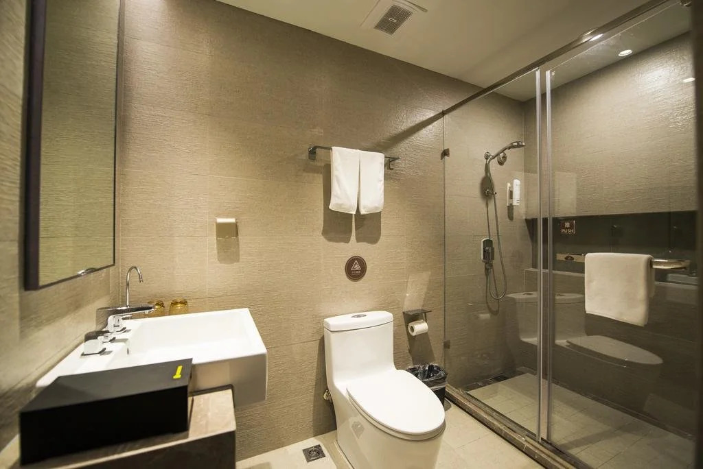Home Inn Plus Shanghai Xintiandi Lujianbang Road Subway Station