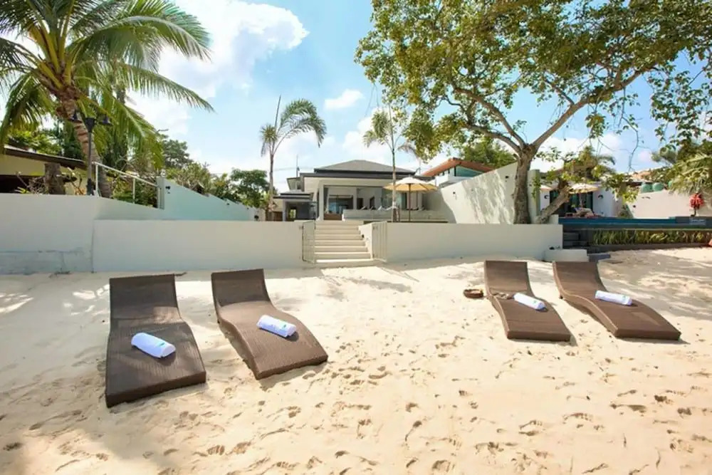 7 Bed Beautiful Beach Front Villa