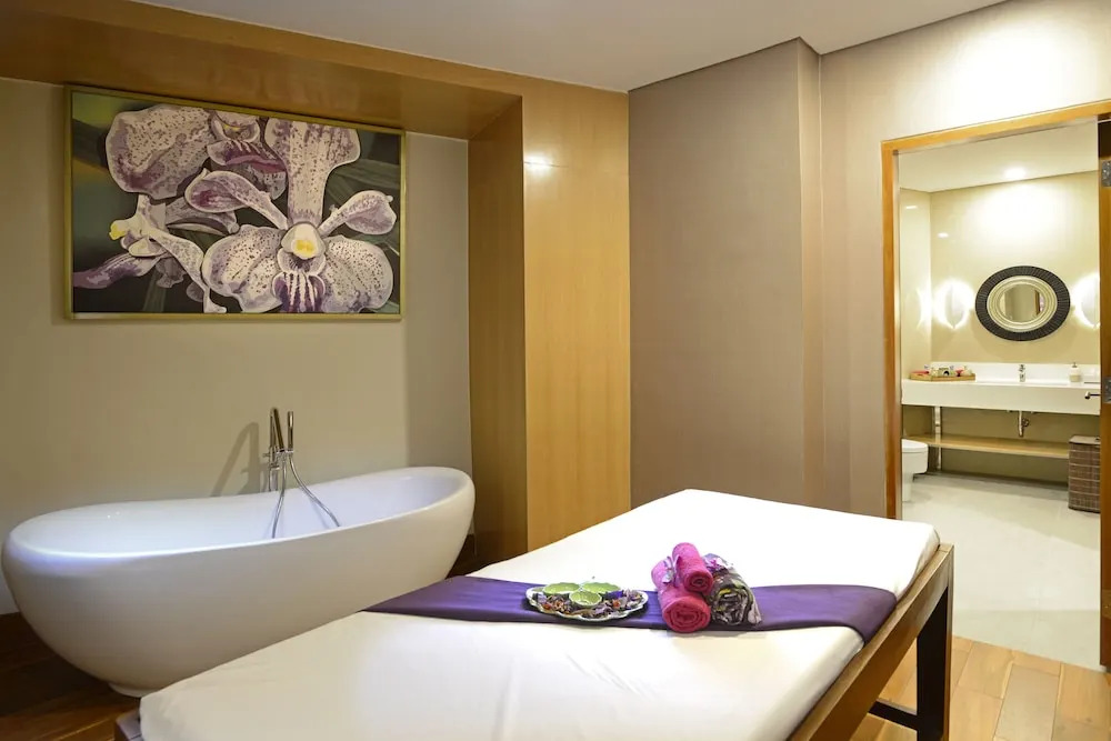 Surya Hotel & Cottages Prigen
