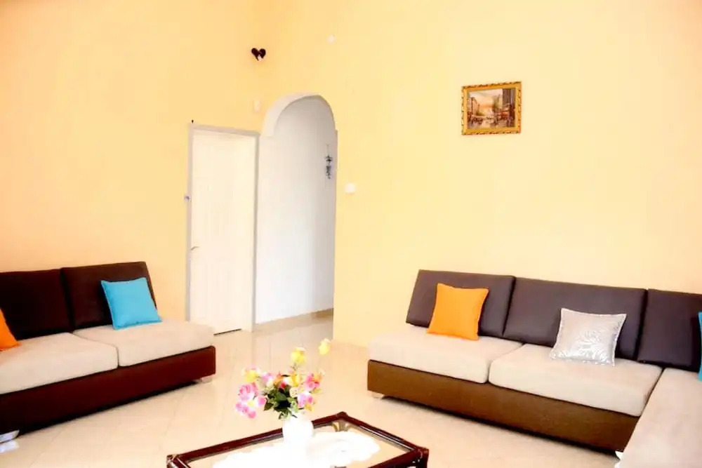 Villa With 6 Bedrooms in Grand Baie, With Private Pool, Enclosed Garde