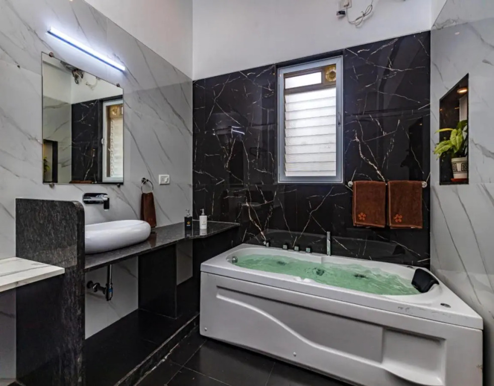 SaffronStays Casa Delizia, Lonavala