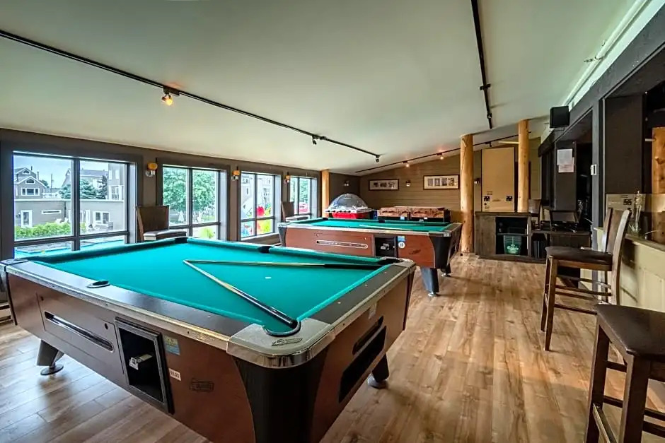 Condos Vacances MSA - incluant piscine et spas extérieurs chauffés à LANNÉE