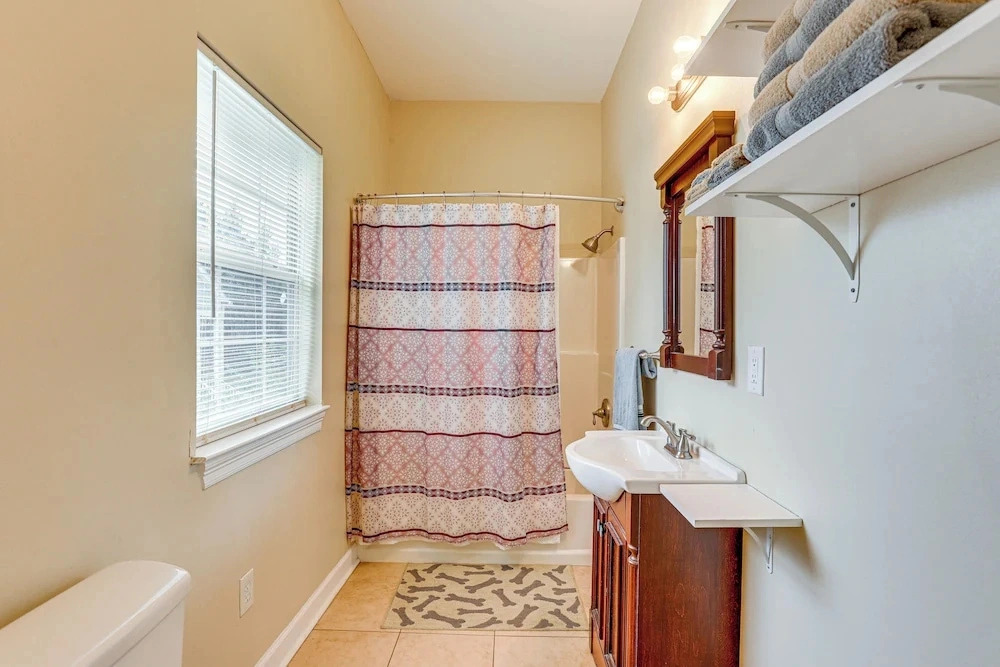 Historic Home + Carriage House in Mid-city Nola