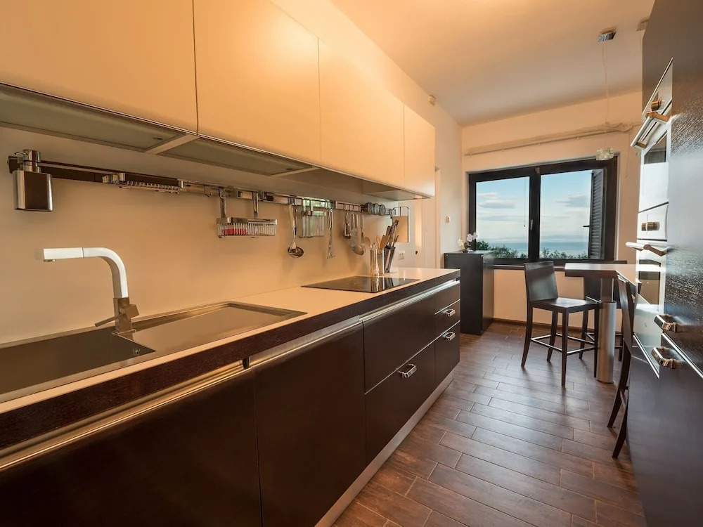 Luxurious Villa With Sea View for up to 8 Persons Located Near Opatija