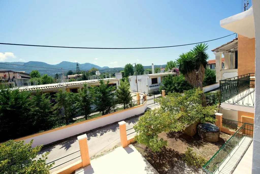 Katerina Pool Apartments